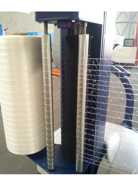 20120529_134756 bis.jpg Carrello speciale per utilizzo rete su Robot fasciapallet Worker